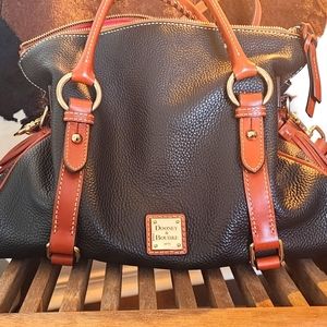 Dooney & Bourke